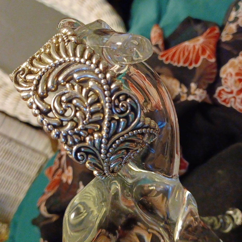 Cuff - Picture 2 of 7
